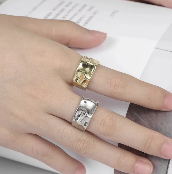 D2B39534-3BD2-4B2B-A682-BD2C90BBDC31