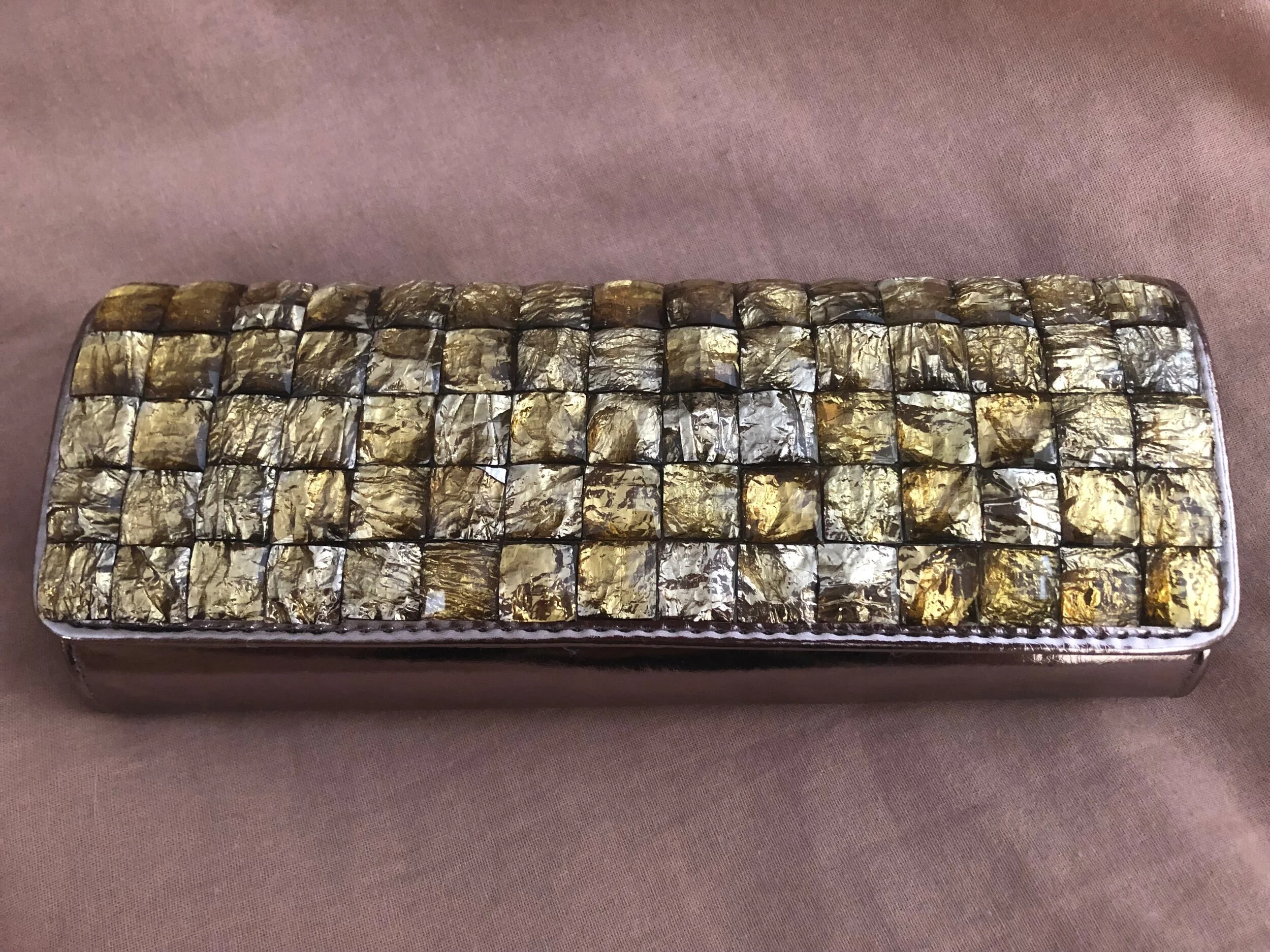 18B868F1-AA8E-4D1C-8E93-B5758262AEAE