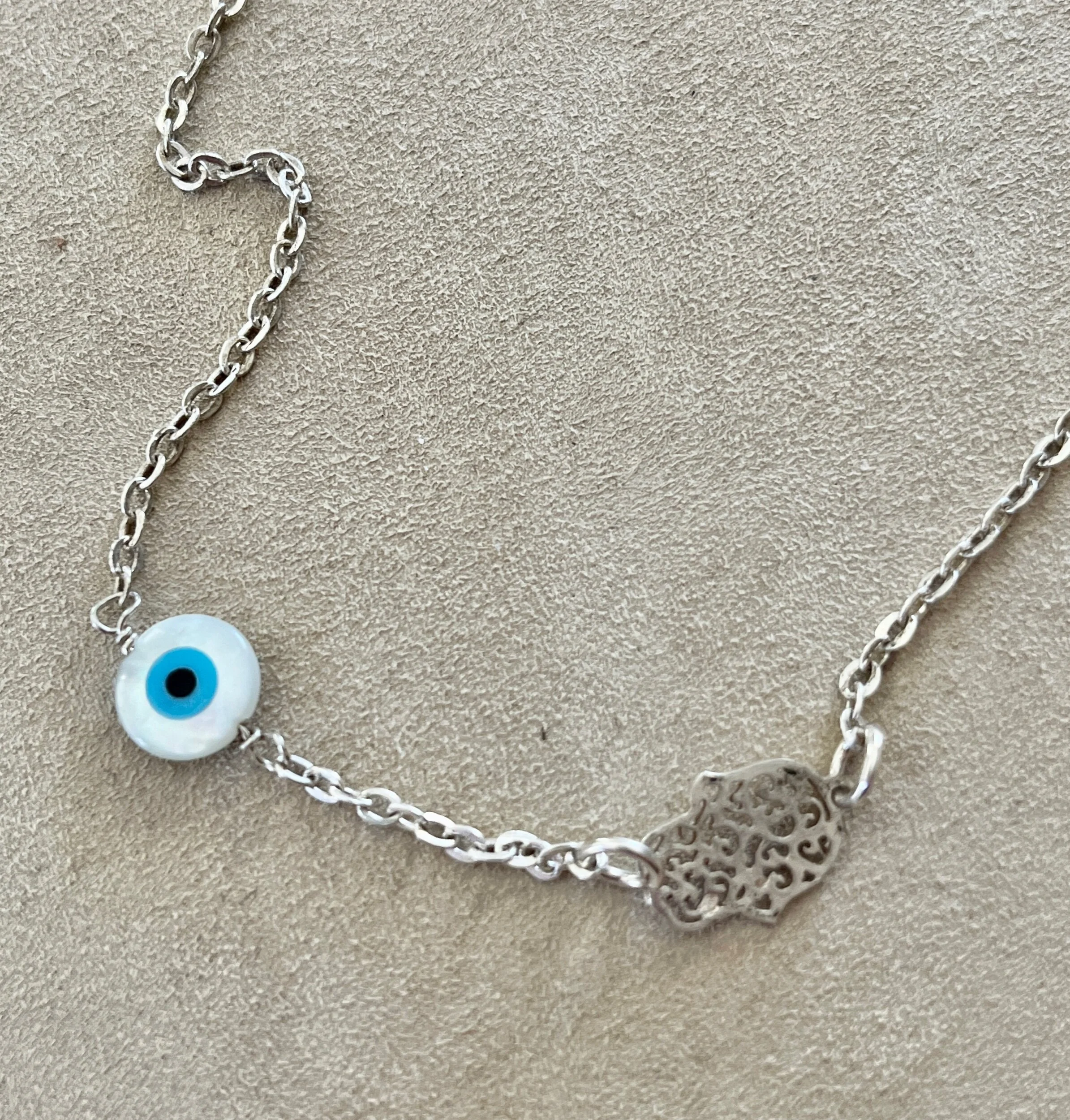 A6BA6C9D-6291-4DE9-94C2-9F30A47EF5A0