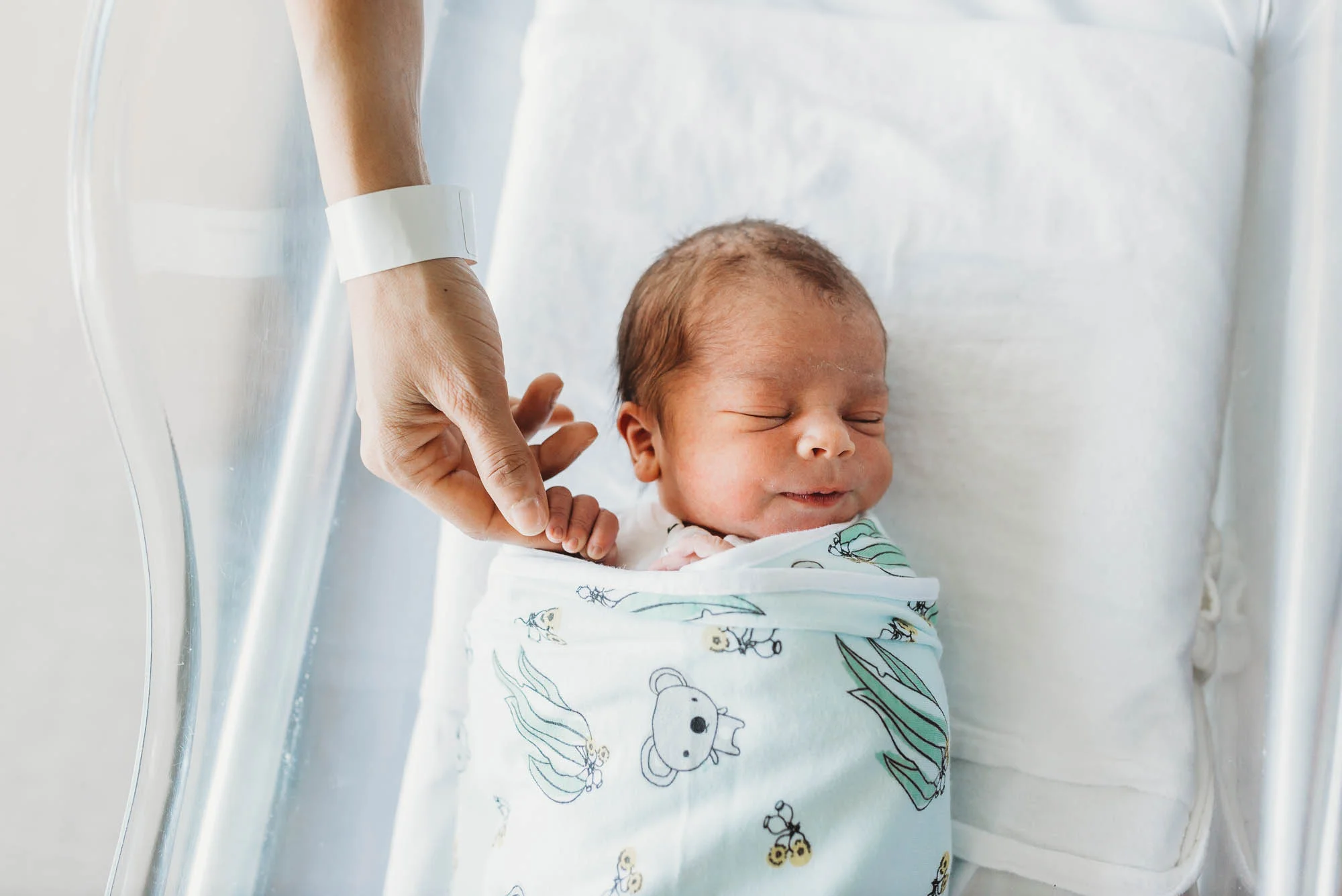 photography-mentoring-blogging-tips-newborn-baby.jpg