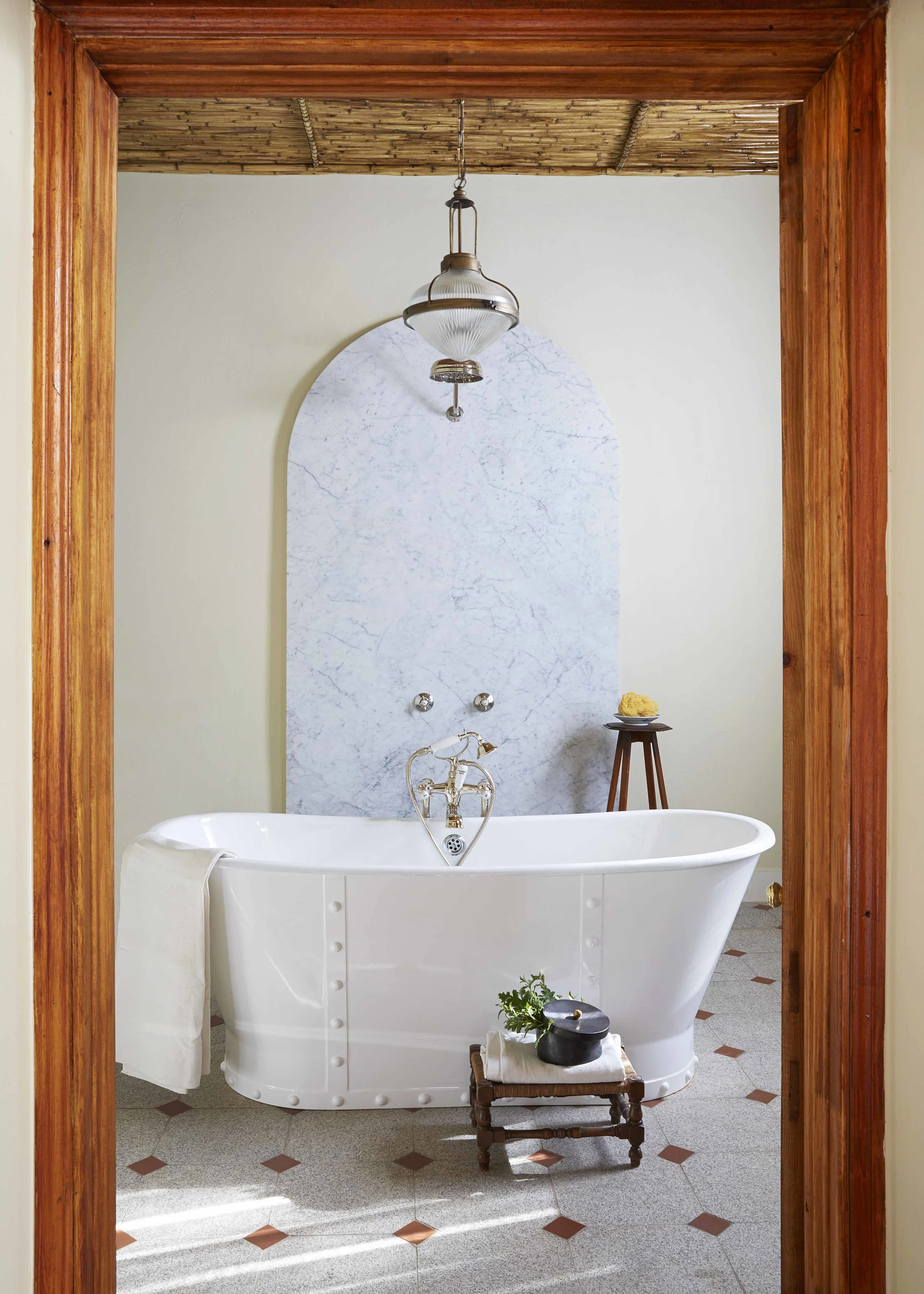 30 Bath - bathroom 1 .jpg