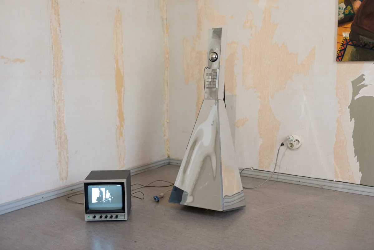 Untitled (needles in air), 2008