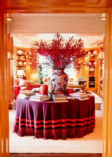 How a Table Skirt Can Add Glamour to a Room