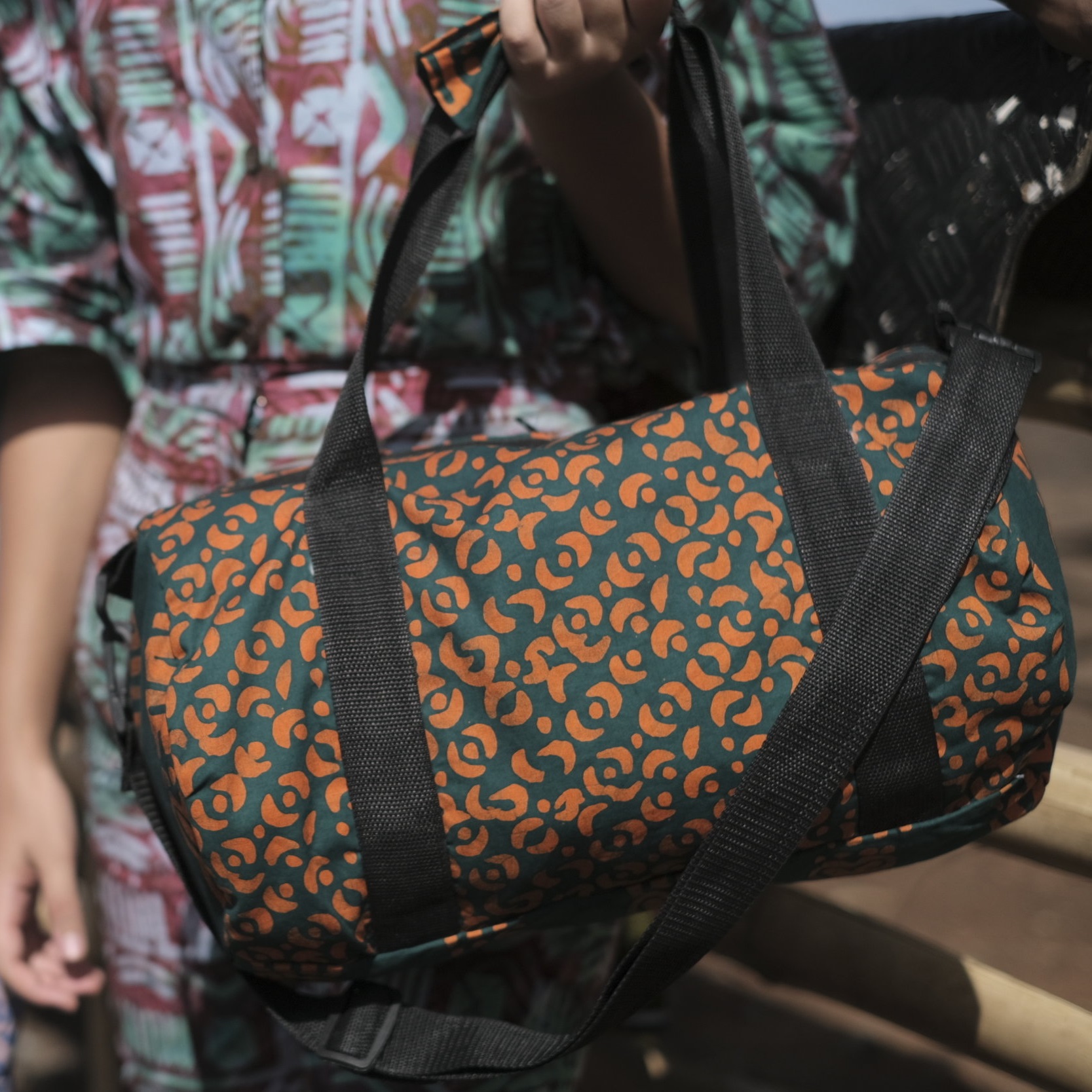 WEEKEND+BAG+GREEN+AND+ORANGE.jpg