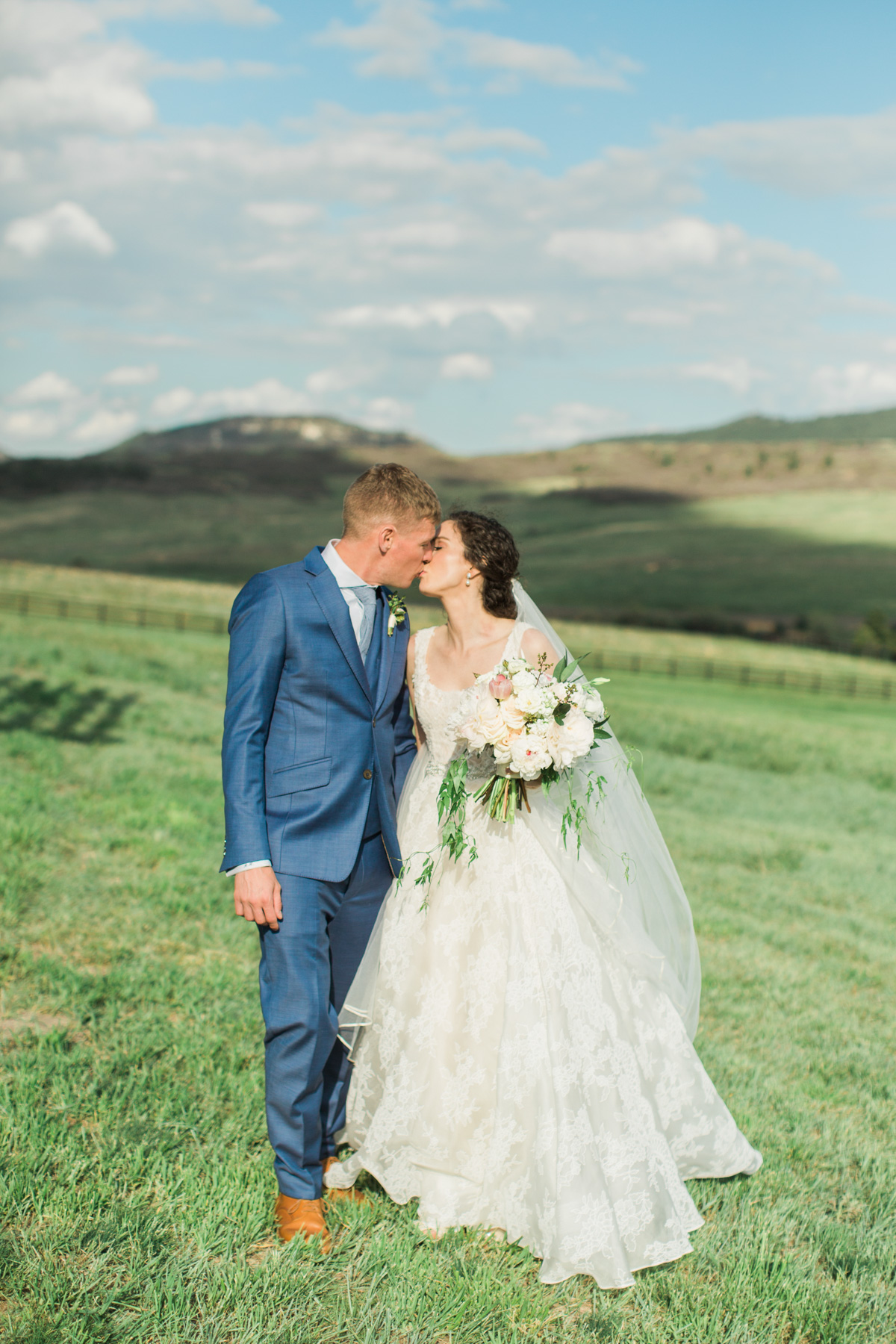 Spruce Mauntain Ranch Wedding Photographer0003-6.jpg