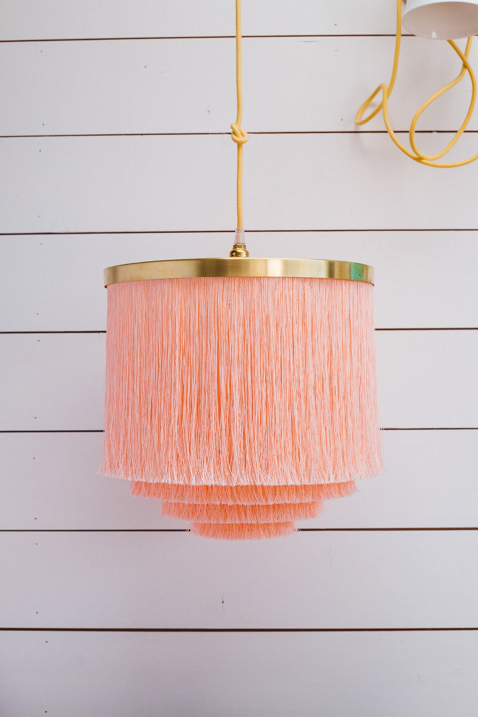 WANDA-PillowTalk-Fringe-02.jpg