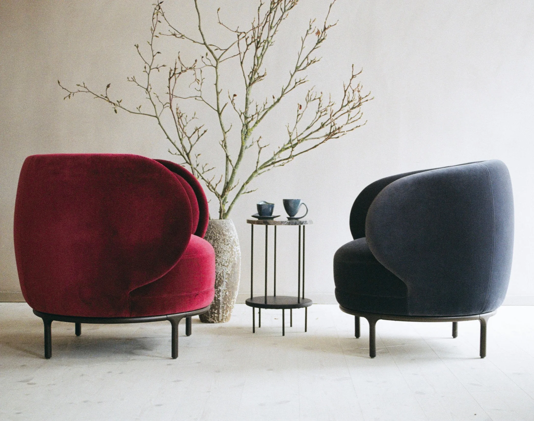 Vuelta Chair by Jaime Hayon