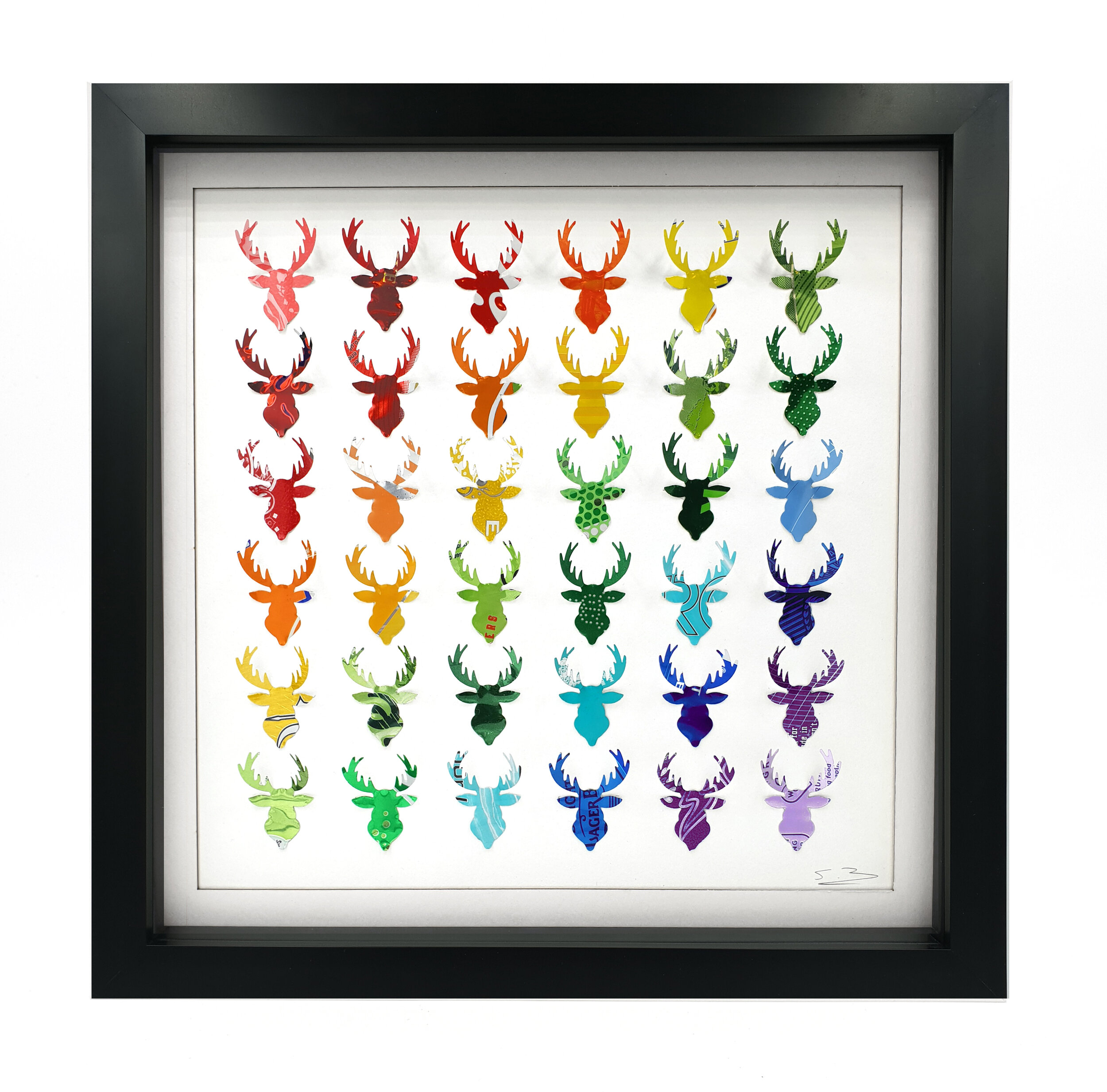 Rainbow Stag Head colourful sustainable can gradient black frame 