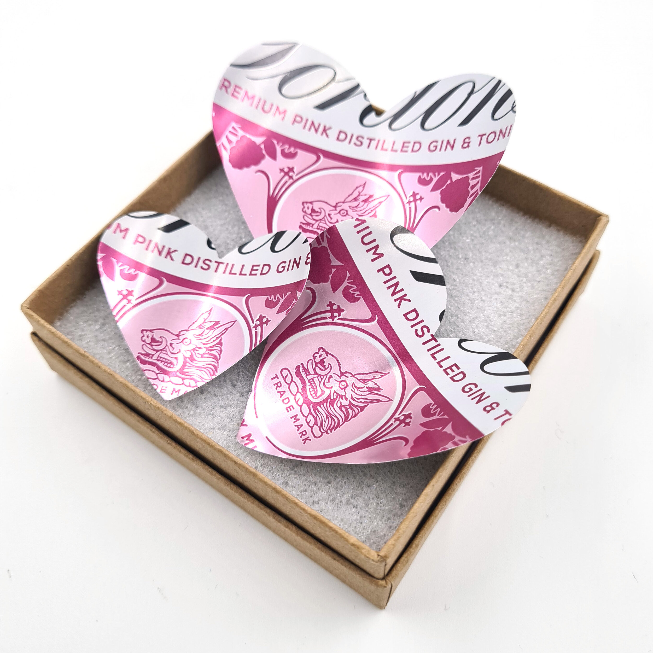 Three Pink and white Gin Heart Can Magnets 