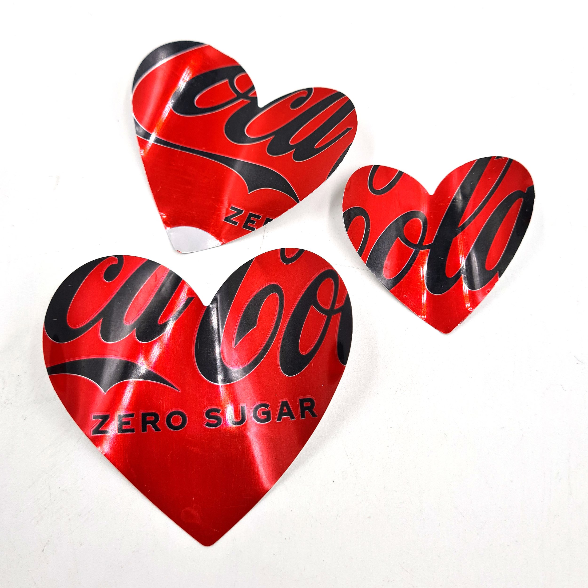 Coke Zero reycled can magnets Hearts 1.jpg