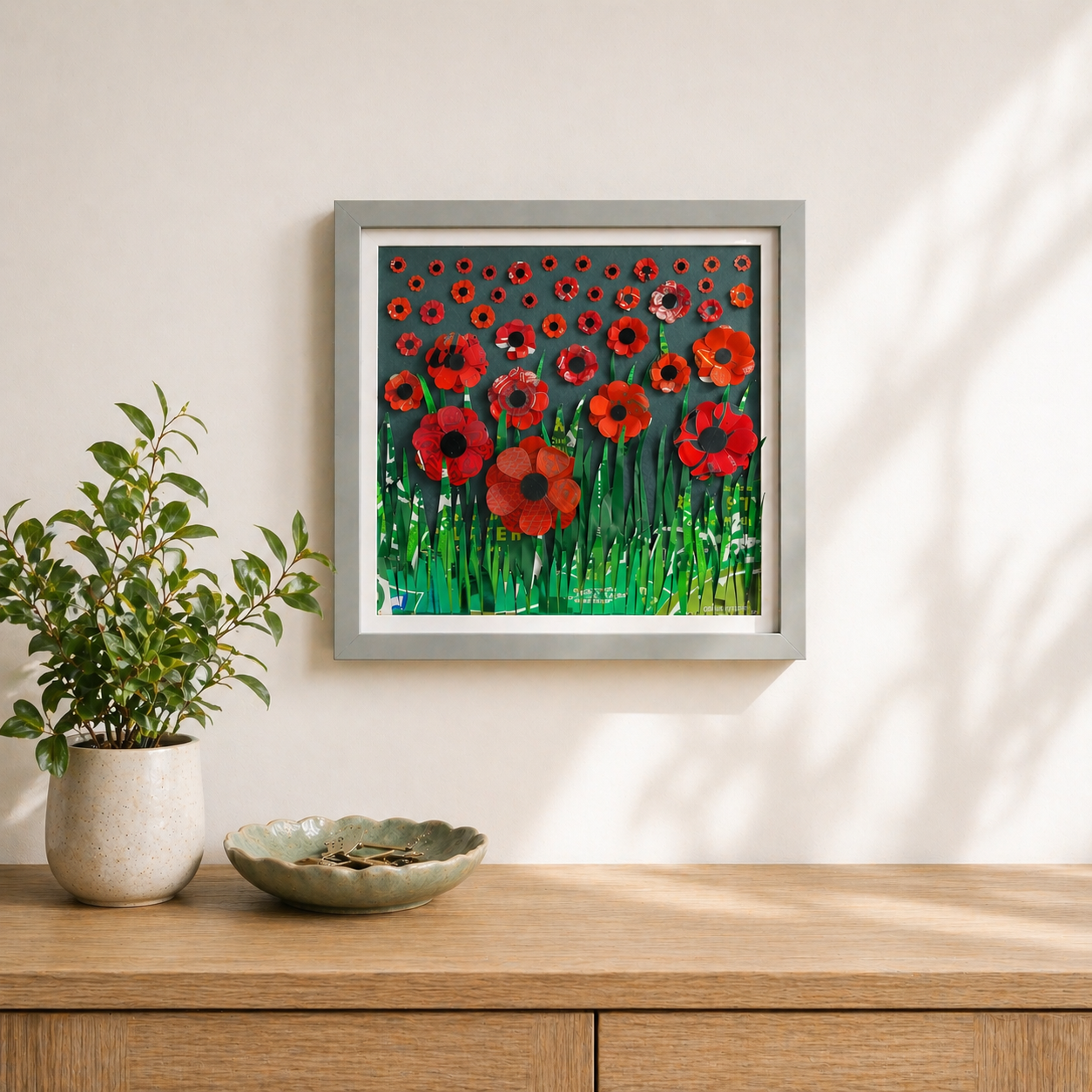 Poppy Lifestyle Shot.png