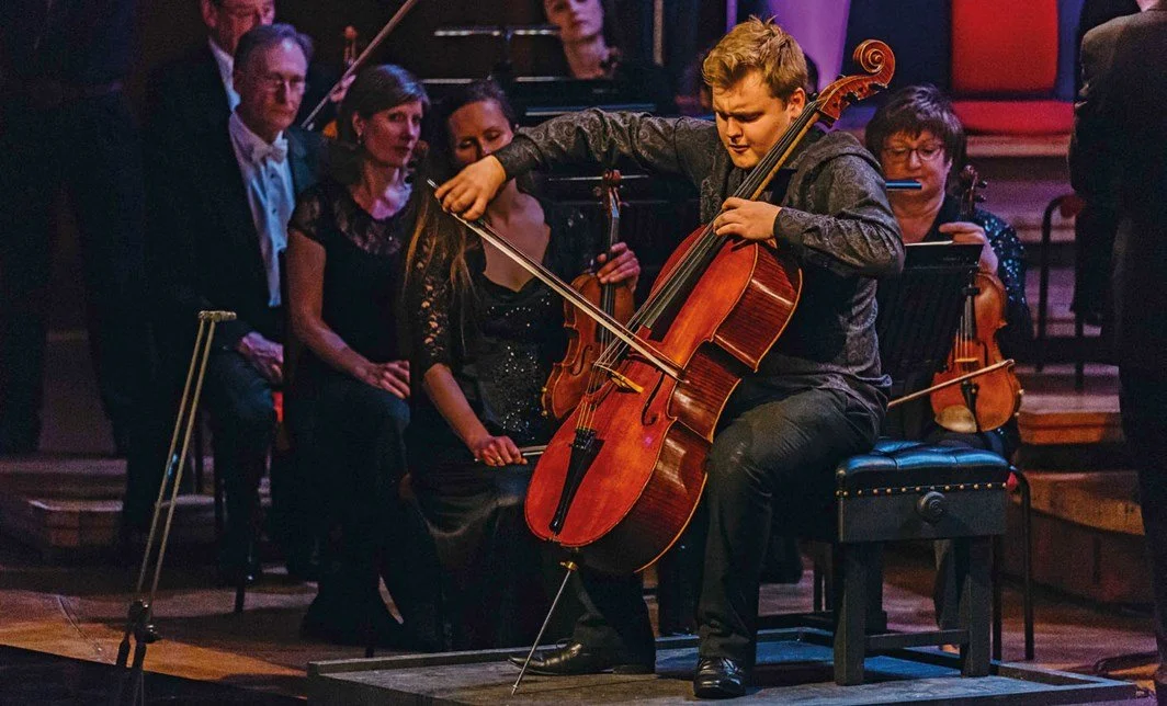 MAX CALVER - cello - 6.30pm