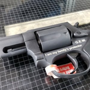firearm engraving - custom engraved revolver