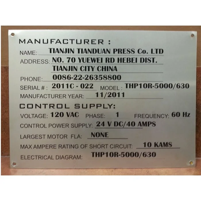 custom plaque engraving