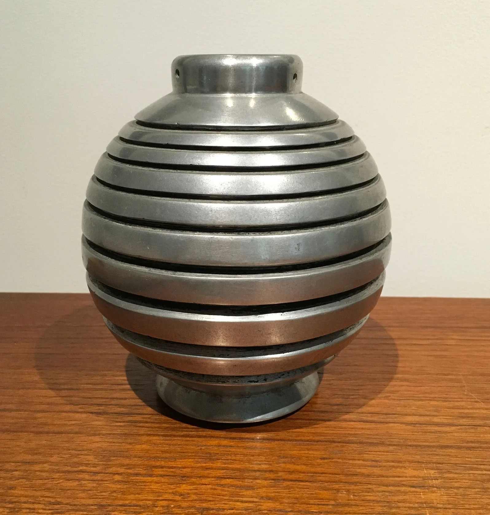 vase.jpg