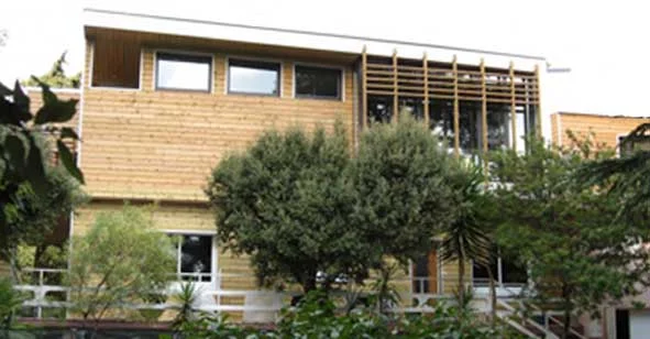 MAISON-BOIS-MARSEILLE.jpg
