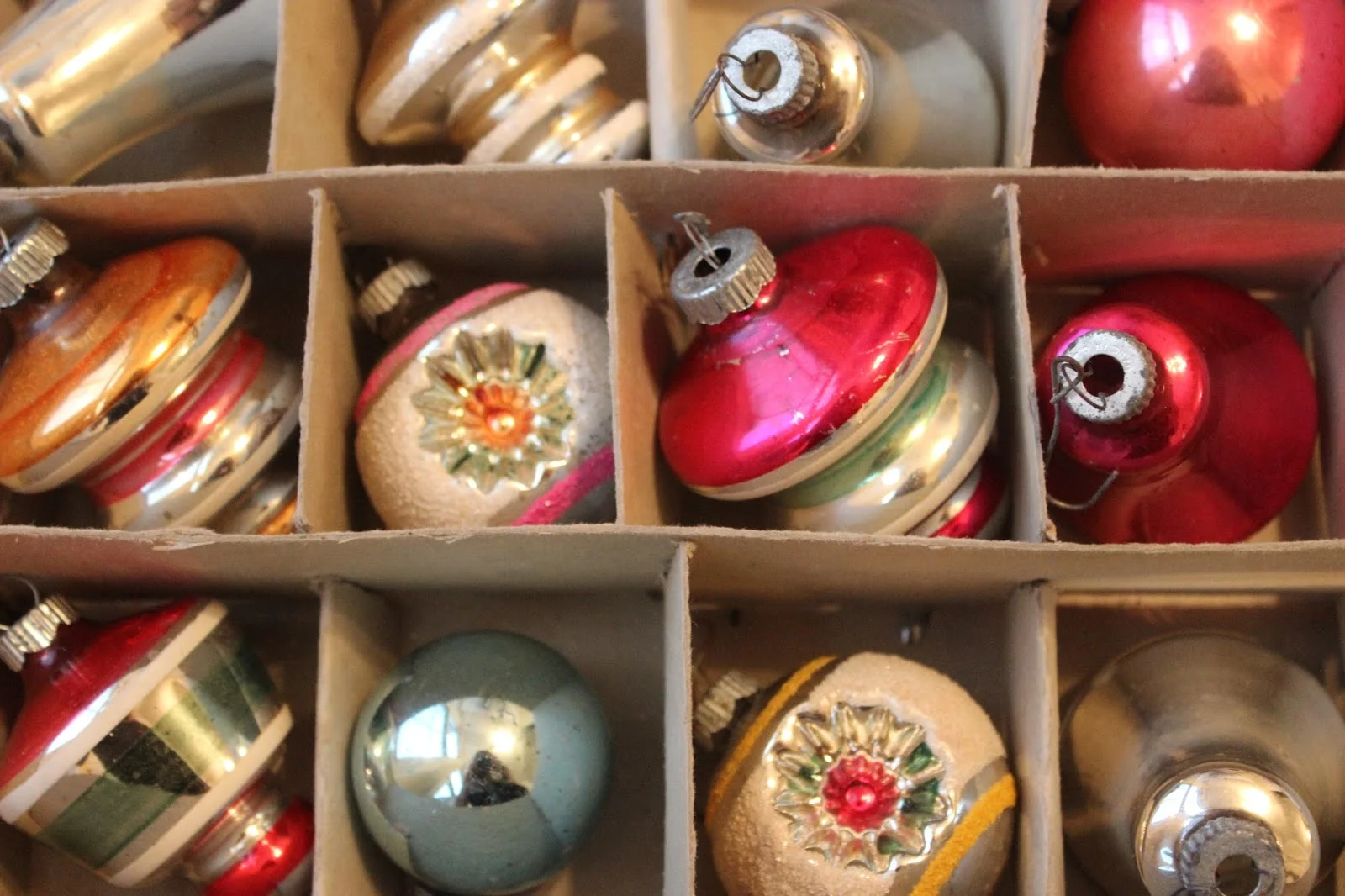 Jack pot! I’d love to stumble upon these vintage Shiny Brites in a dusty attic somewhere. Photo via Cracker Jack.