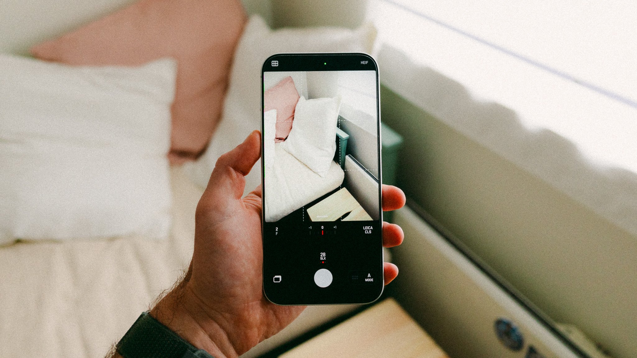 Leica LUX App + LUX Grip Overview &amp; Settings