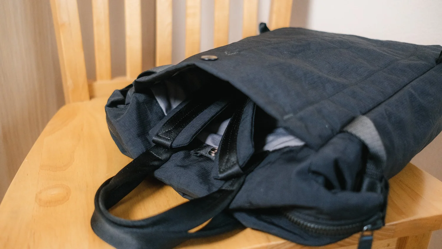 Bellroy Tokyo Totepack Compact (rugzak, tote draagtas, 13 laptop tas) - DeepPlum