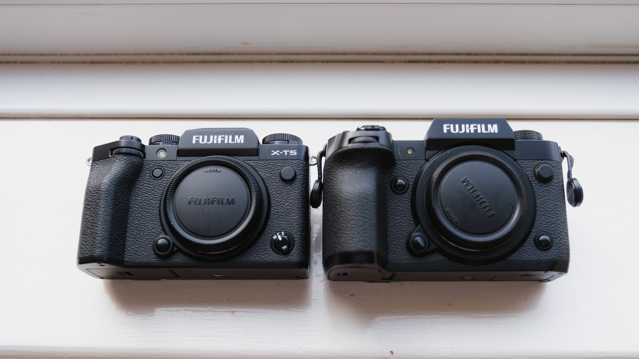 Fujifilm XT5 vs XH2 - Which Is Best For You? — Roman Fox