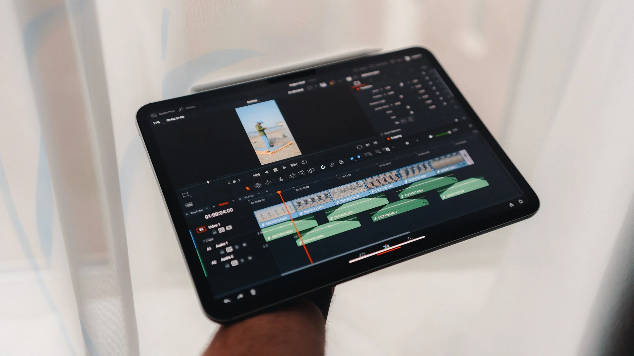The Best DaVinci Resolve iPad Workflow — Roman Fox