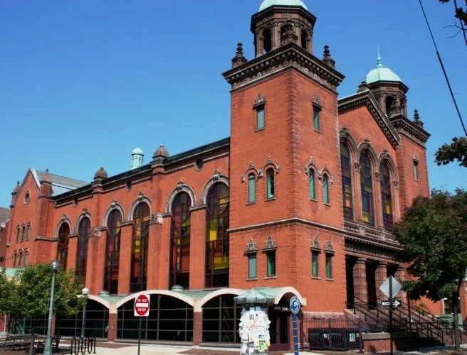 Temple Mishkan Isreal, 55 Audubon Street. Architect: Brunner & Tryon, 1896; Charles Brewer, 1971 adaptation.