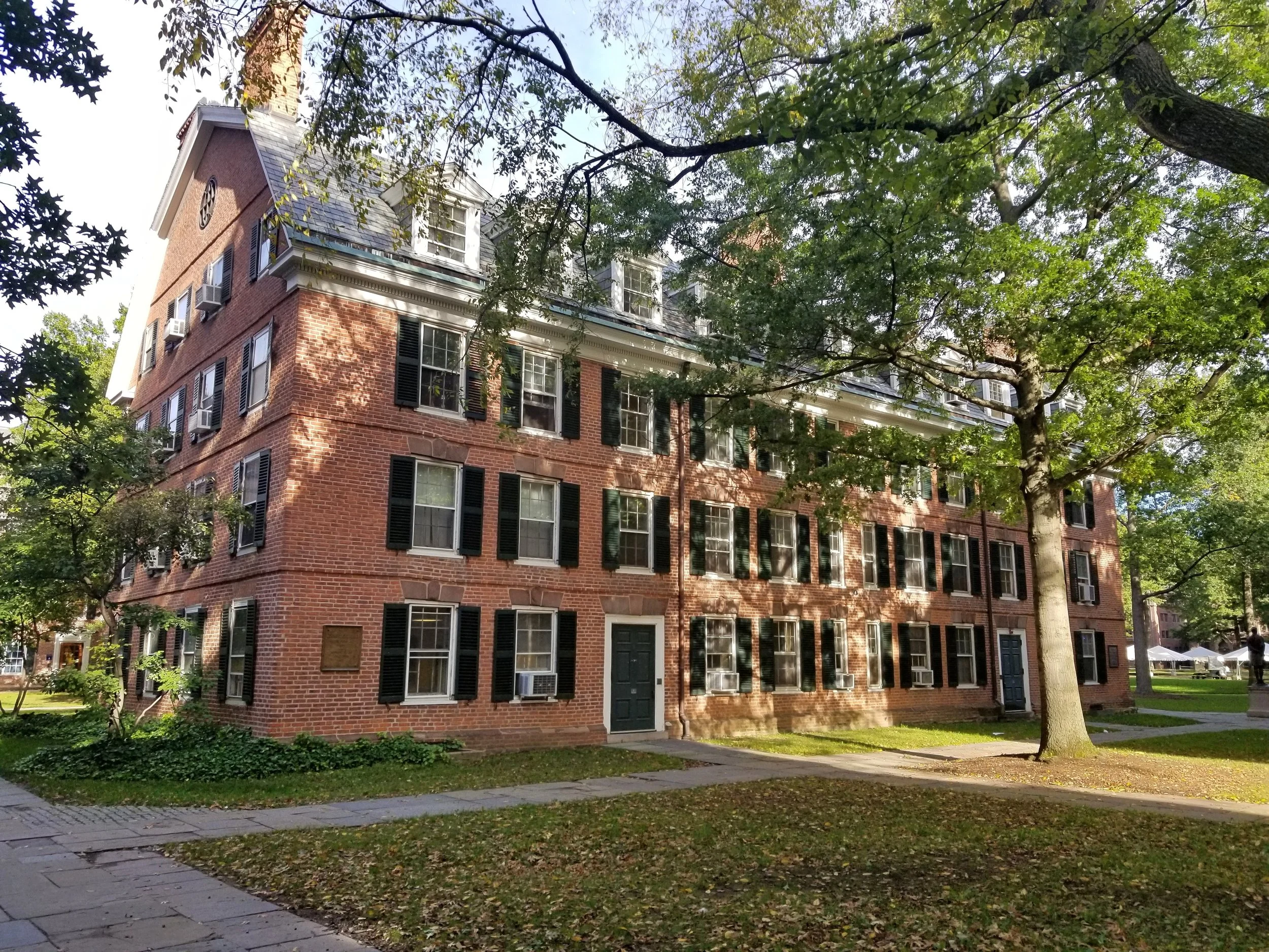 Connecticut Hall, 344 College Street, 1750-52.