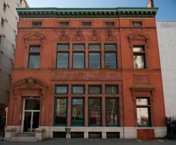 New Haven Water Company, 100-106 Crown Street. Architect: Leoni Robinson, 1903.
