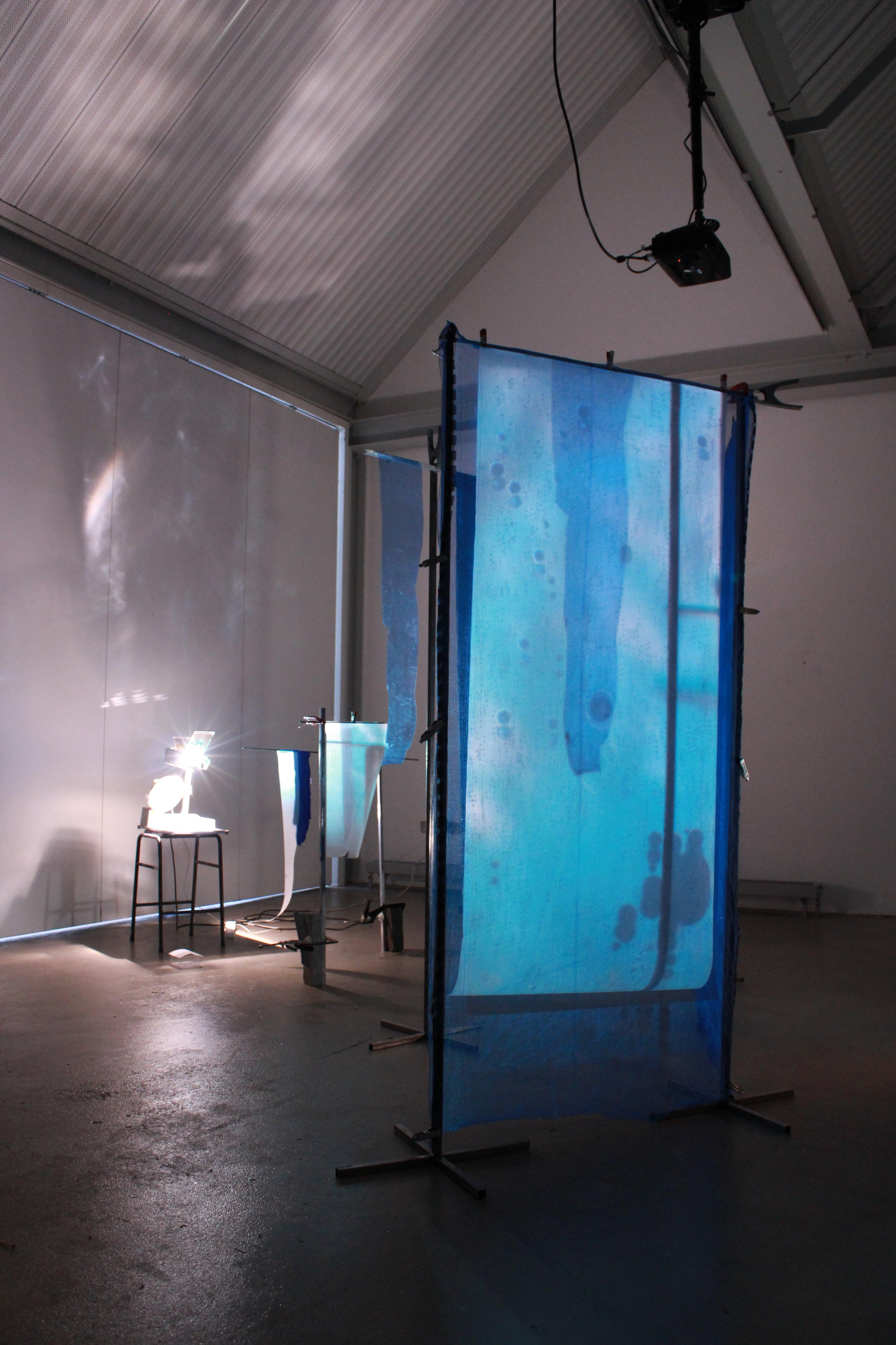 blue screen detail 5.JPG