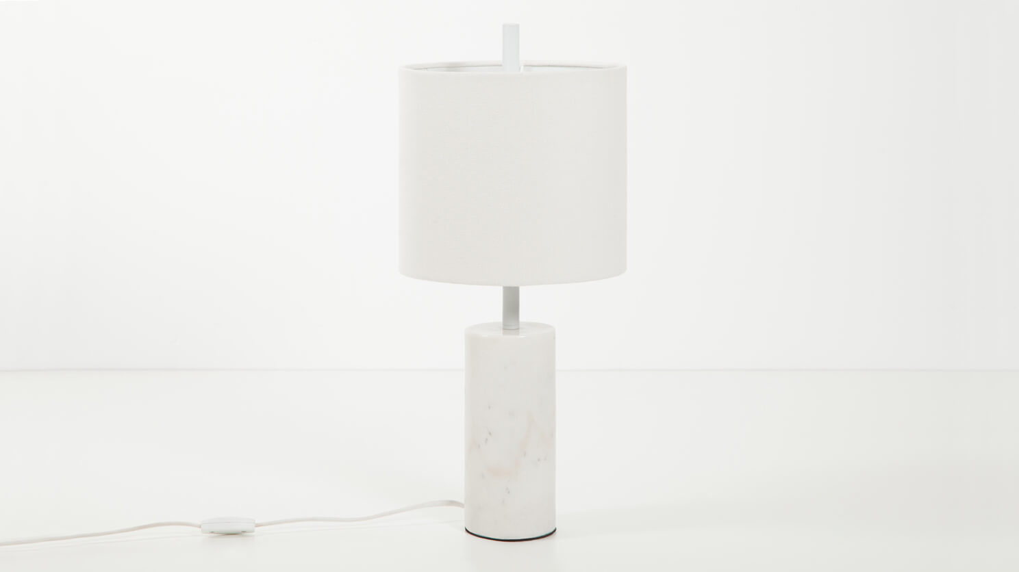 3180-402-0_1--table-lamps-drum-table-lamp-white-front-02.jpg