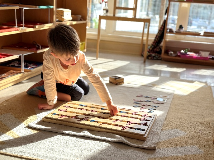 Balancing Adult Guidance &amp; Exploration in Montessori Programs
