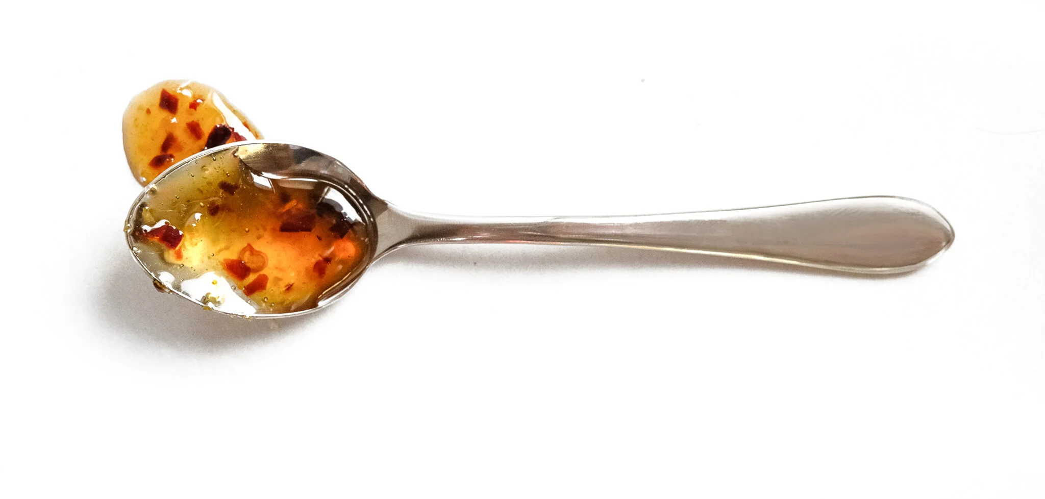 spoon-garlic-chili.jpg
