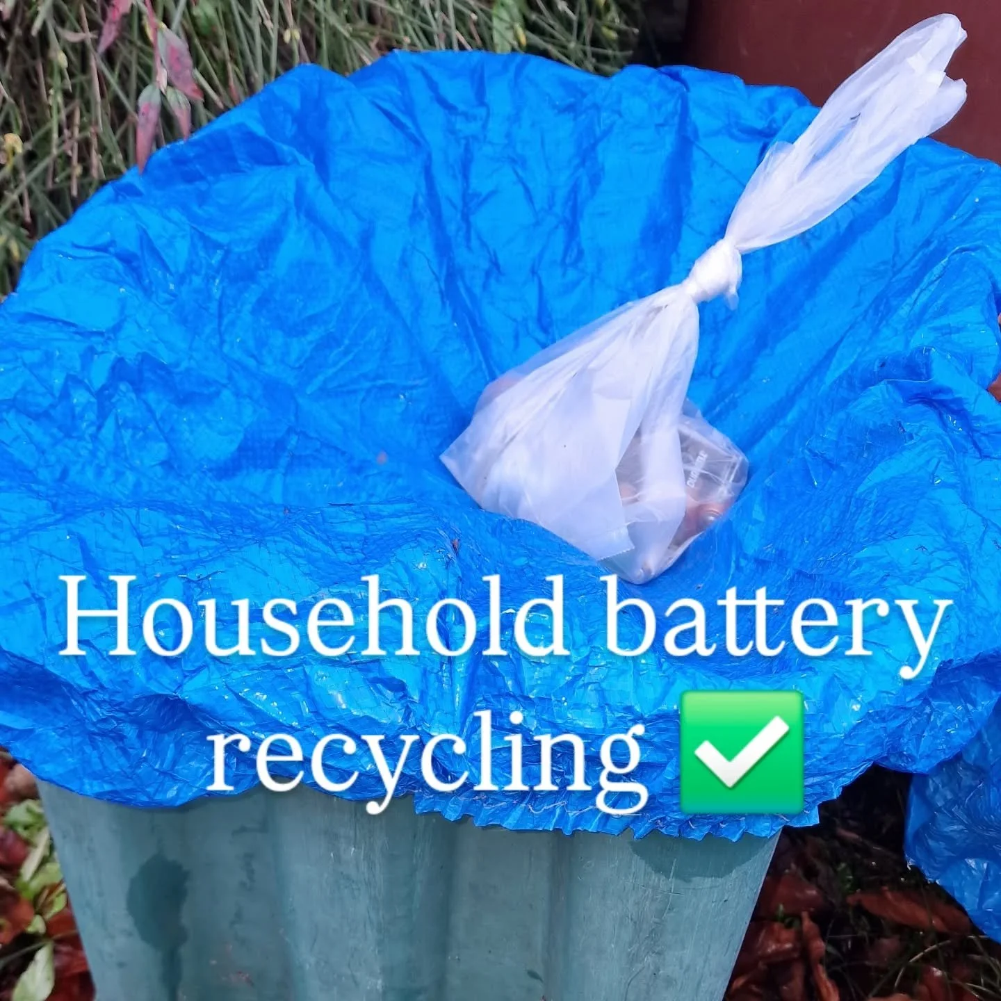 ♻️ Household batteries can be bagged up (use a food waste bag) and left on top of your blue glass recycling bin for collection 😀 

Try rechargeable batteries to reduce your recycling 🔋🔋

♻️ Reuse beats recycling (&amp; recycling beats landfill!)

