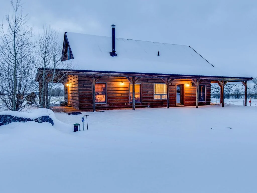 Winter Cabin.jpg