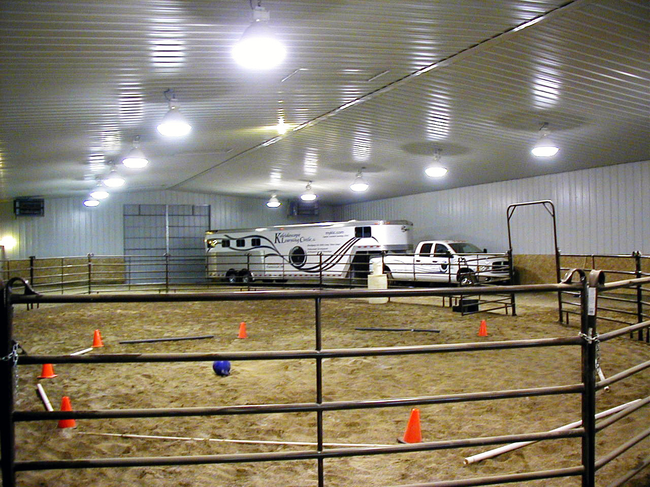 Fits draft horse trailer and Dodge dually!