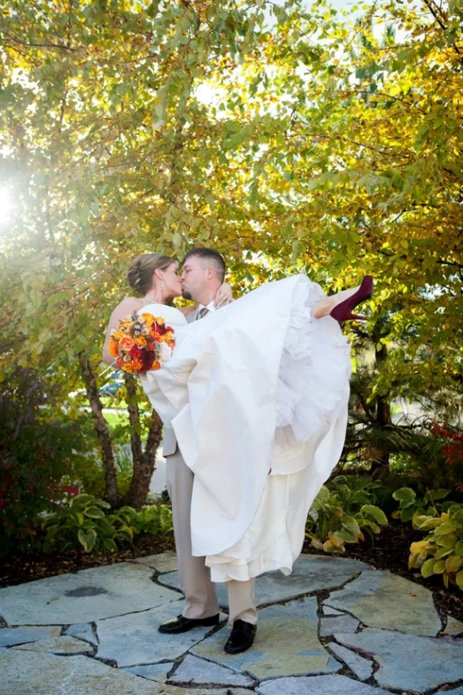 Joan Brochman, Fab Weddings7.jpg