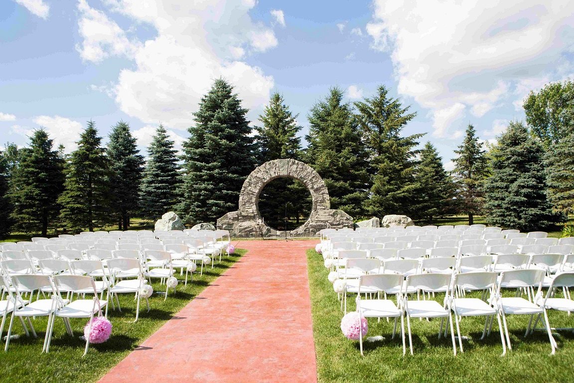 Glenhaven ceremony garden.jpg