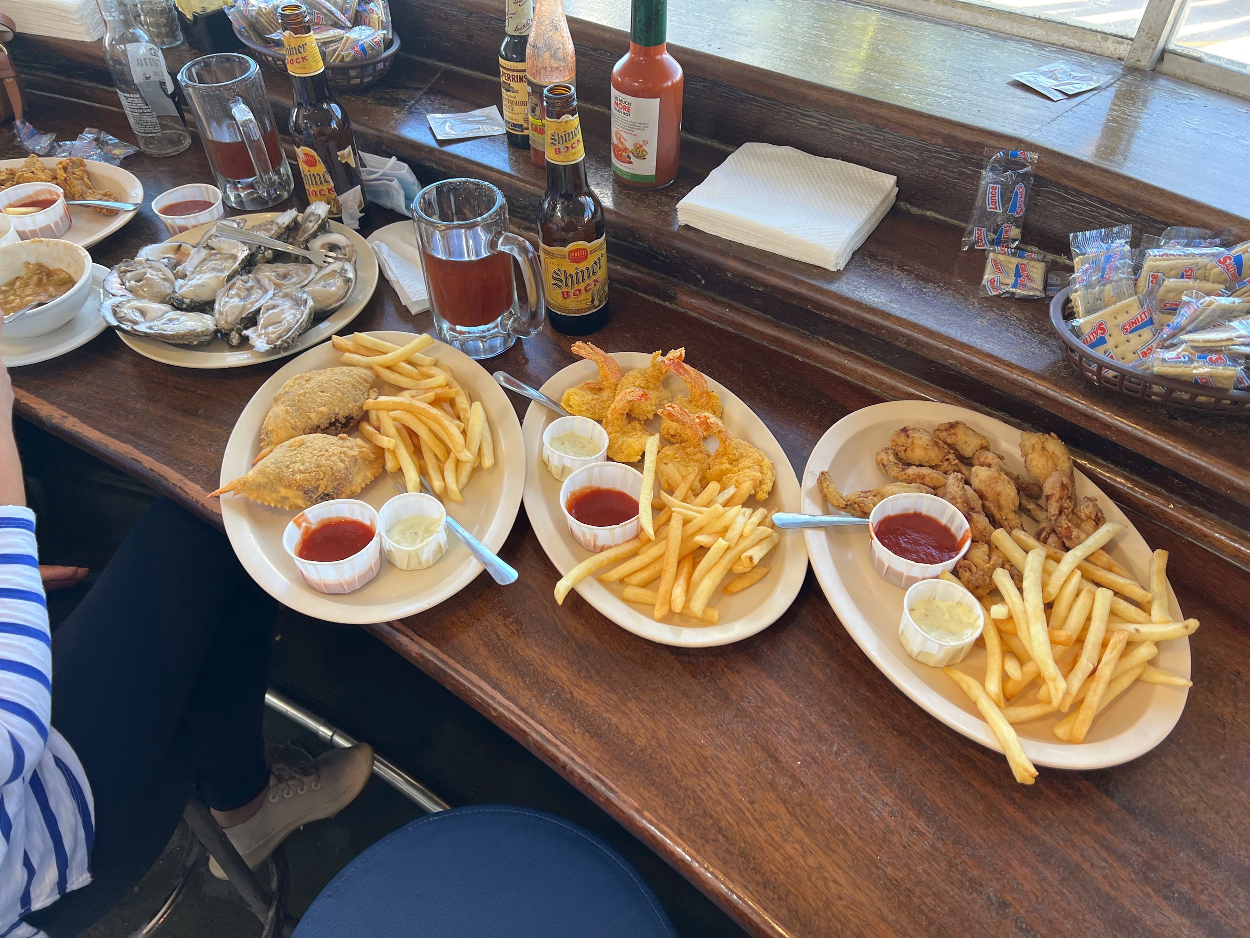 Captain Tom's - fried seafood
