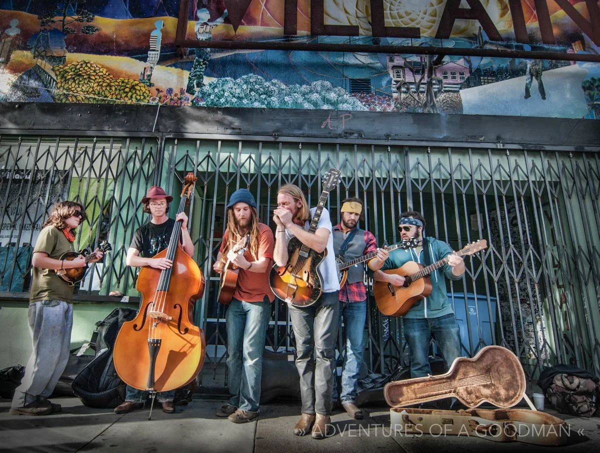 Credit: https://adventuresofagoodman.com/hanging-with-the-hippies-in-haight-ashbury/