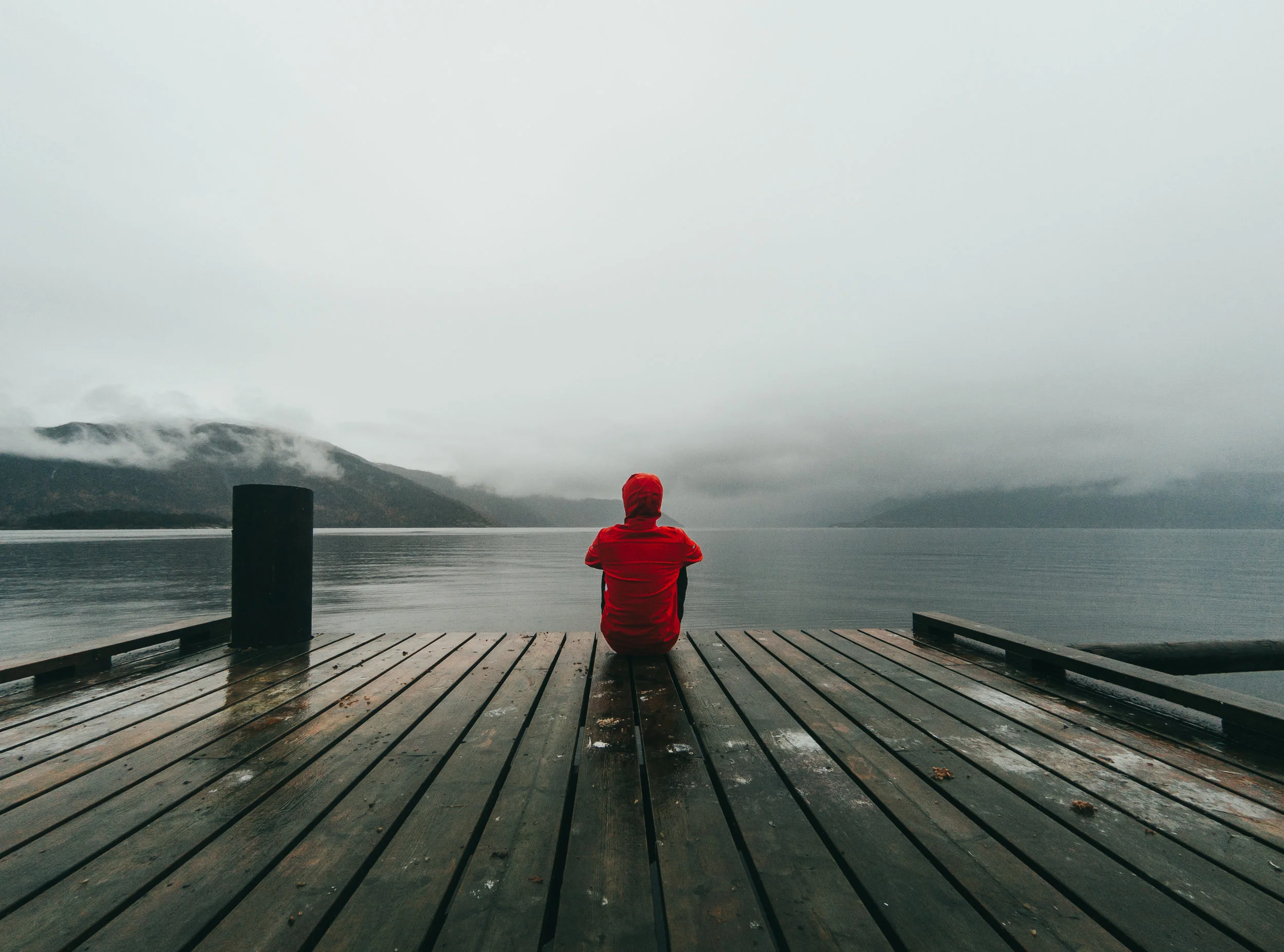 Why do I push people away?  The 5 reasons why.