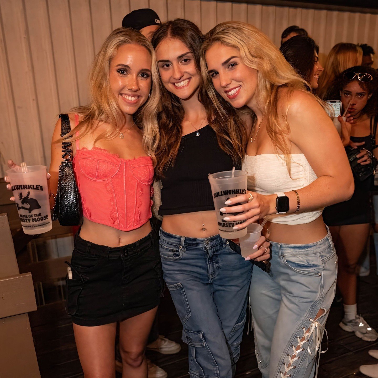 TBT to last week at Bulls Collegenight Thurs while looking forward to seeing all you graduates tonight! Open at 8pm running your favorite special as usual!⁠
⁠Full album on: facebook.com/thirstymoose⁠
Photo credz: @razor32308⁠
⁠
Always 21+⁠
#staythirs