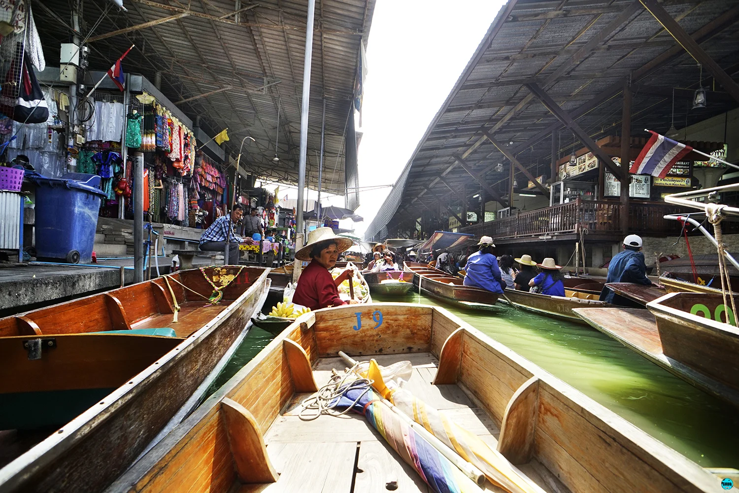 FloatingMarket_12.jpg