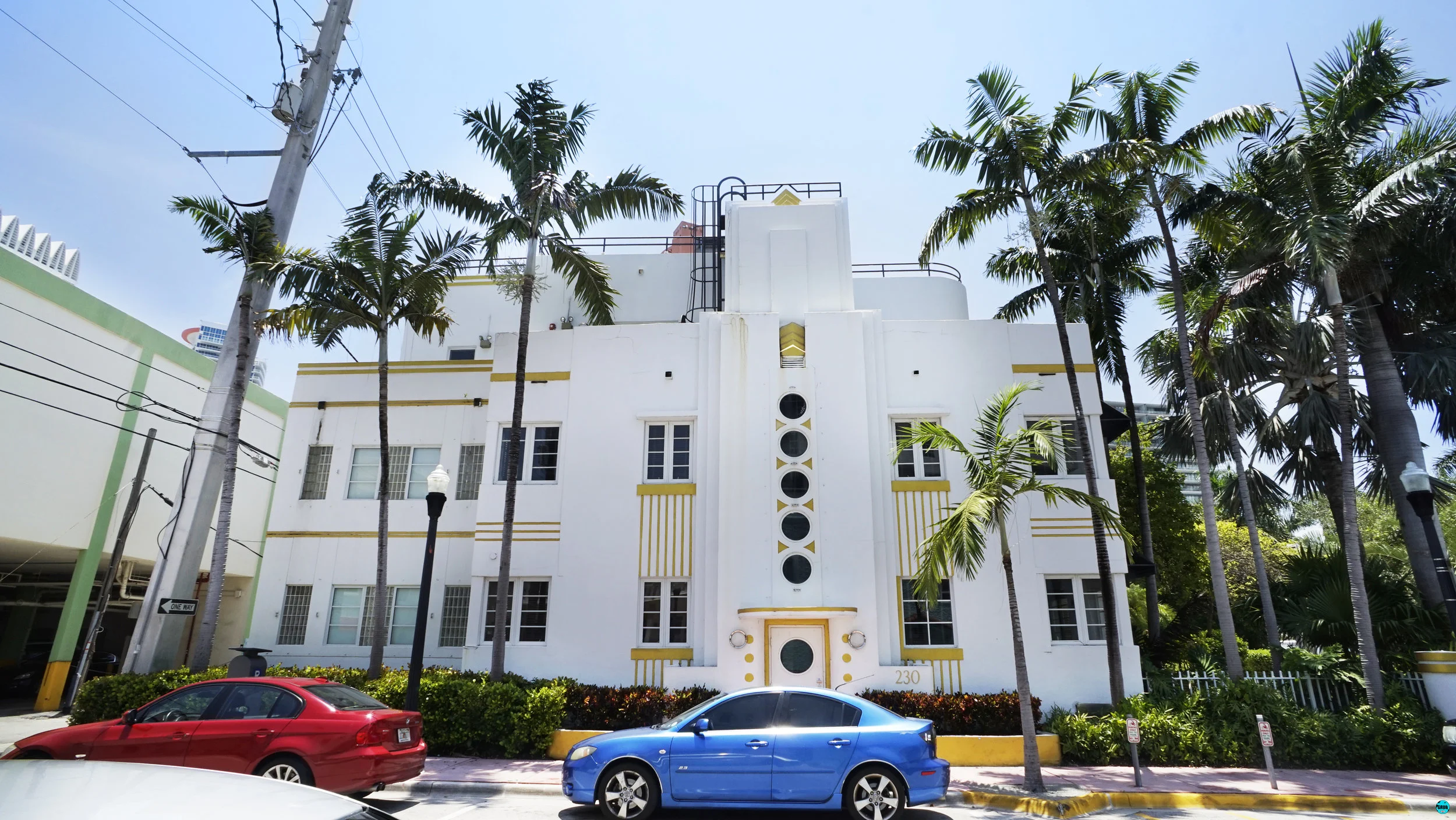 SouthBeach_03.jpg
