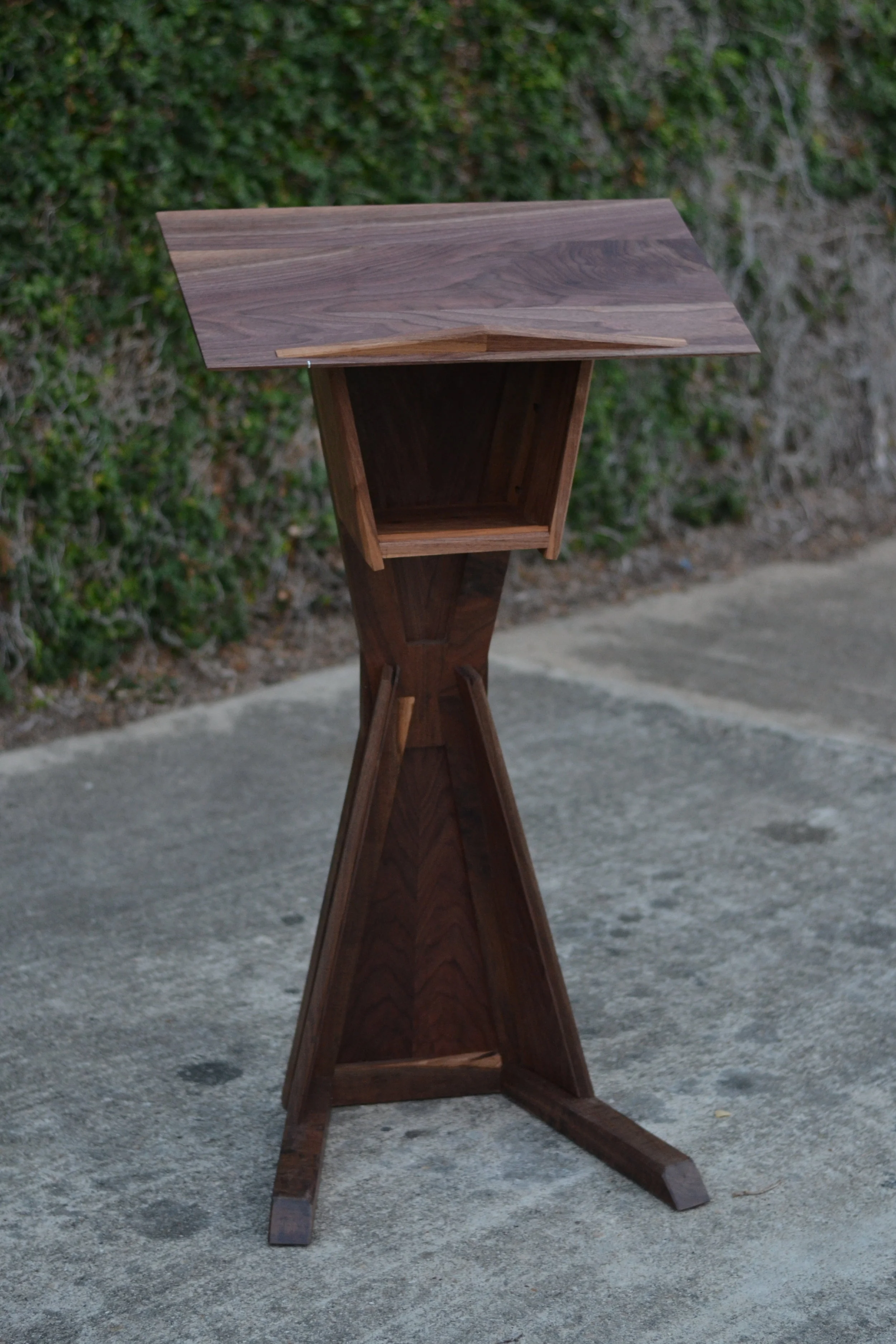 Walnut Podium 4.JPG