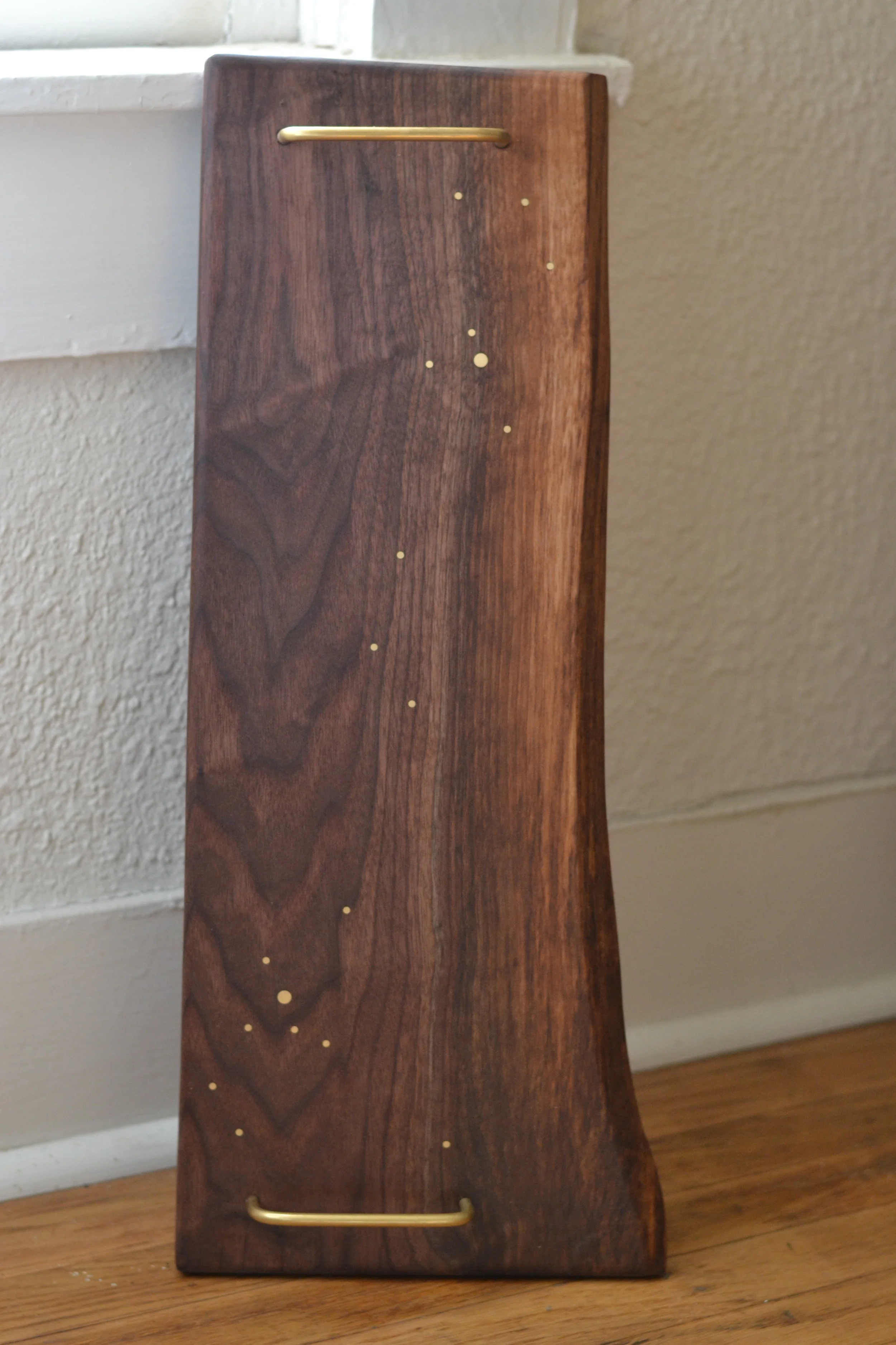 Walnut Cheese Tray Large 4.JPG