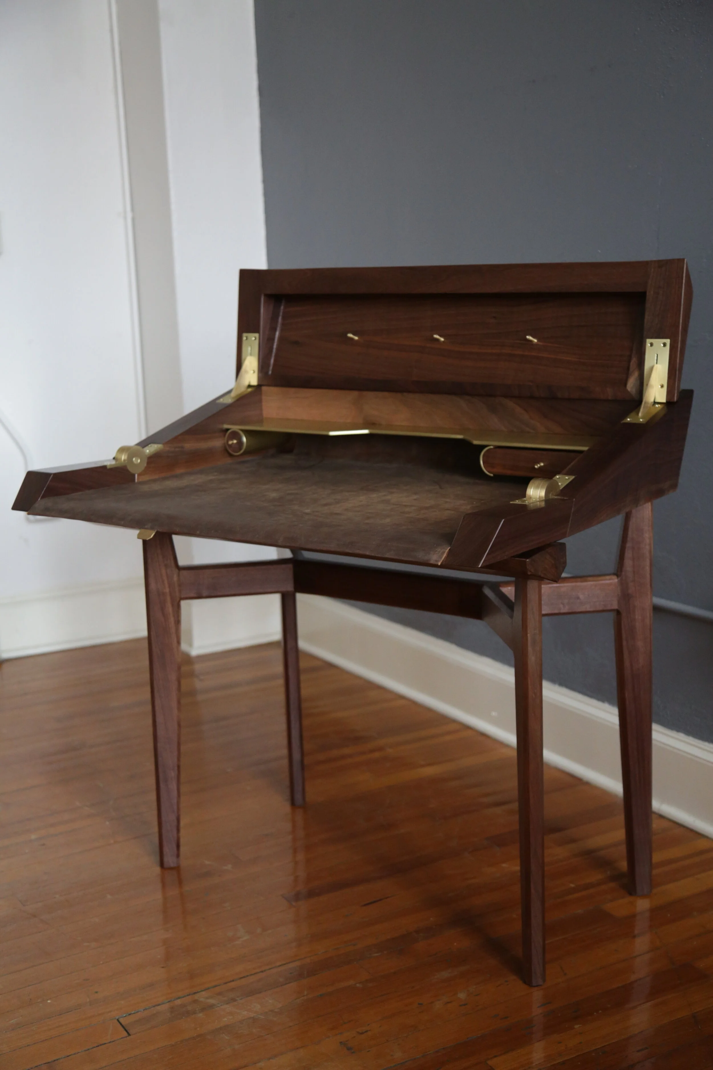 Luxe Folding Desk