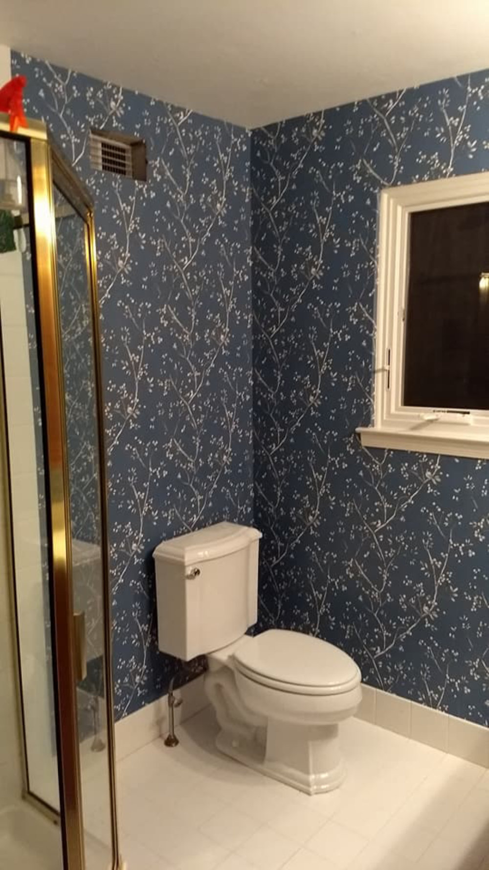 Interior Bathroom 1.jpg
