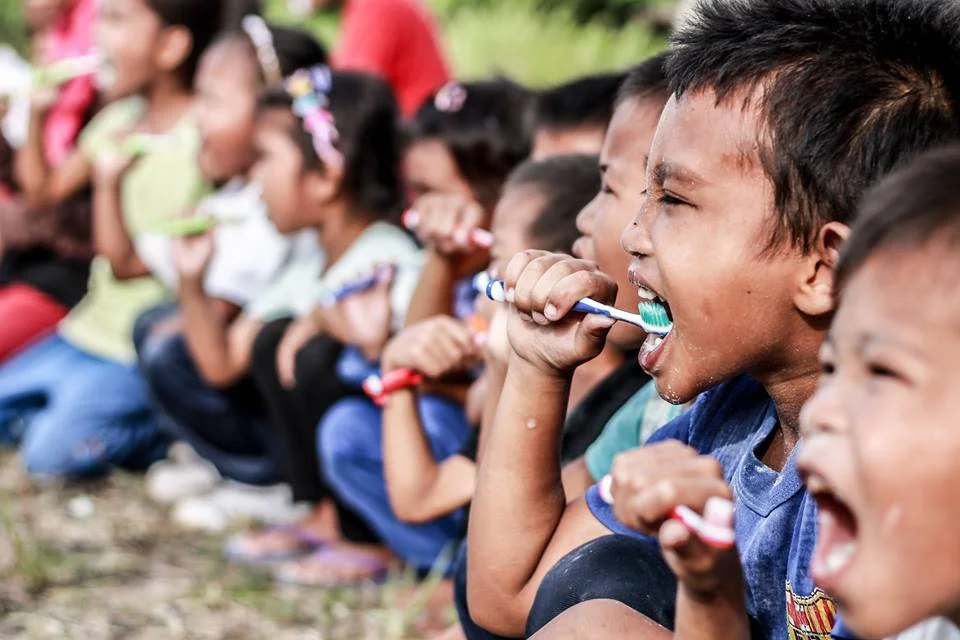 CONSOLATION TWO Dr Ezza bt Md Shah – How Do We Brush? A nostalgic picture that most of us had done at one point of time in school. This could be considered one of the earliest exposures towards oral health education and certainly the most memorable …