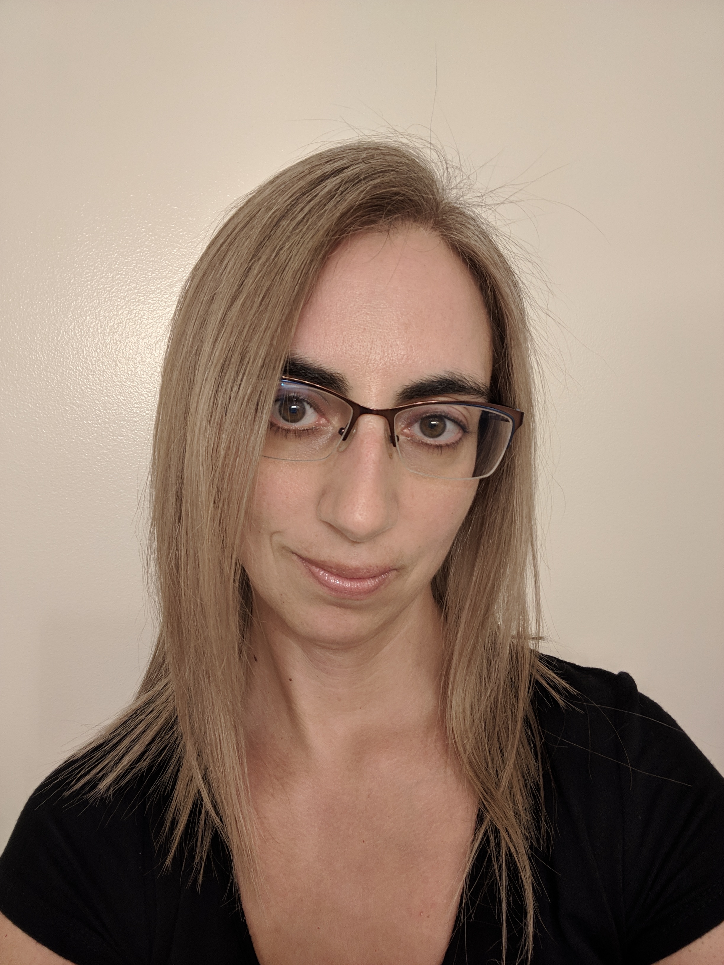 TriciaSaxby_headshot.jpg