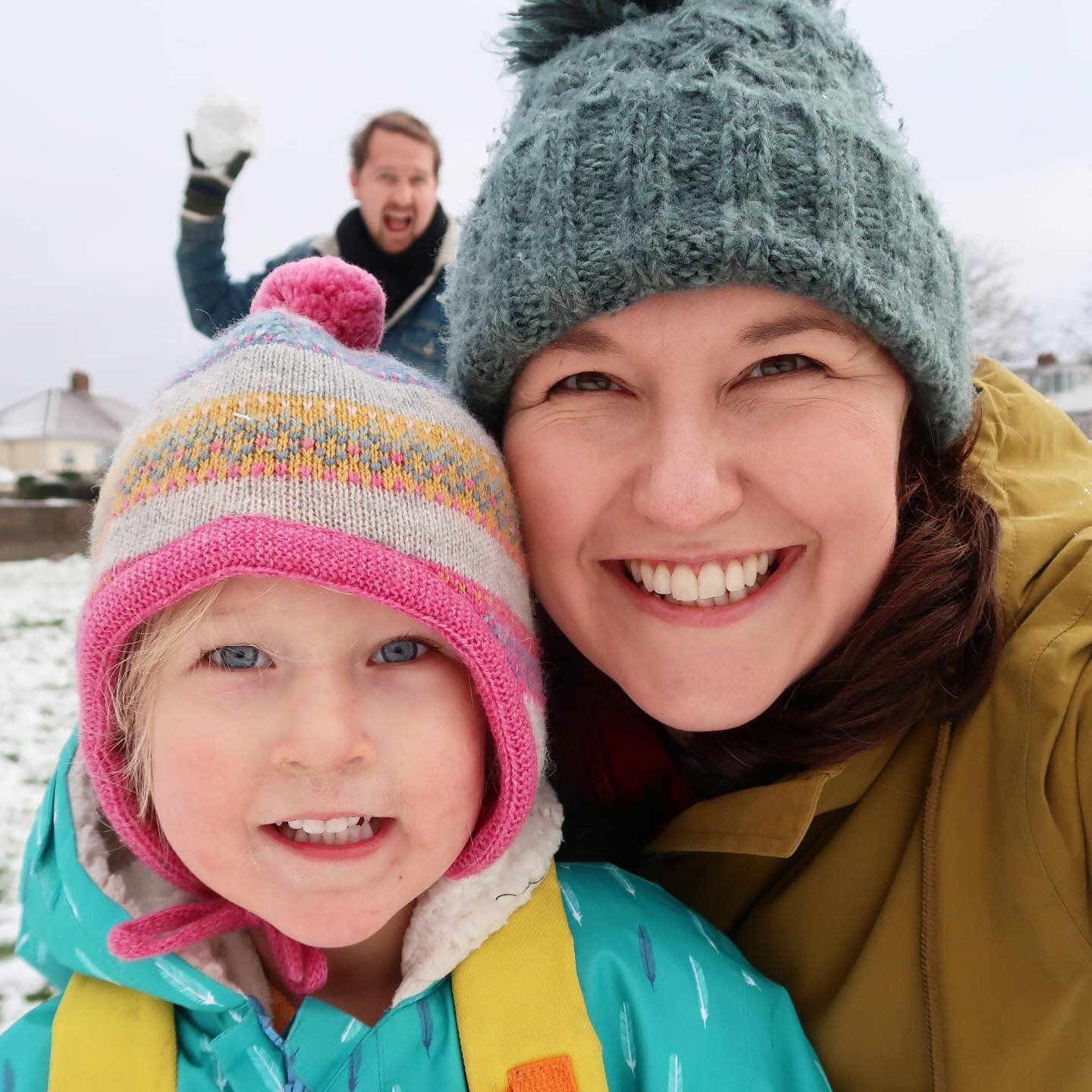 Fun in the snow with my favourites...

I swell with joy when I look at the moments we shared today. 

I don’t know about you but we really needed the snow to bring some extra fun to the weekend. I feel refreshed and clarity has landed. Fresh air and 